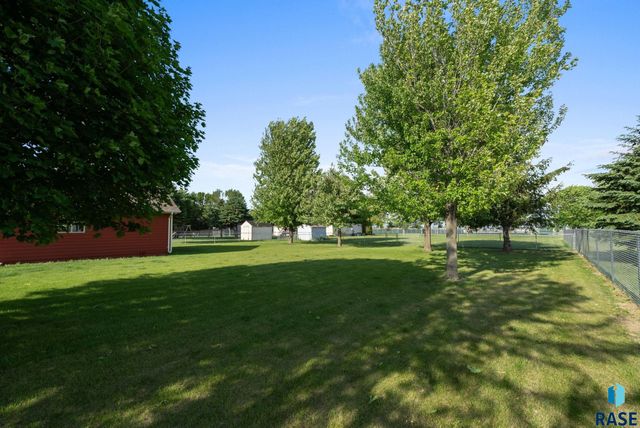 510 S Mary Dr, Tea, SD 57064