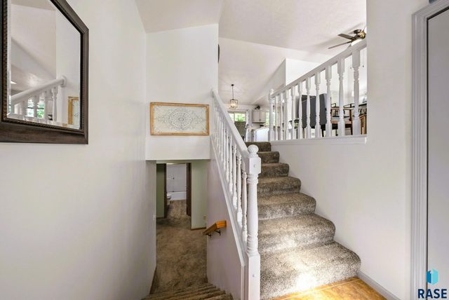 510 S Mary Dr, Tea, SD 57064