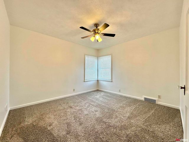 2920 S 11th Street, Lincoln, NE 68502