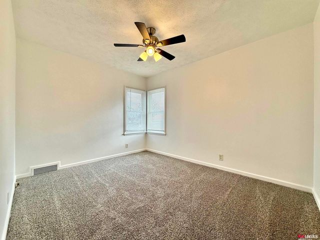 2920 S 11th Street, Lincoln, NE 68502