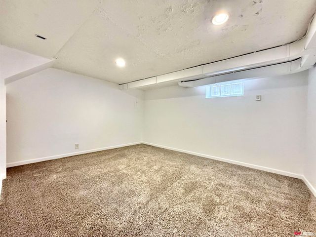 2920 S 11th Street, Lincoln, NE 68502