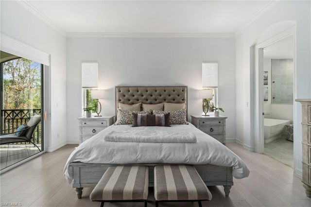 2842 Tiburon BLVD E 103, Naples, FL 34109