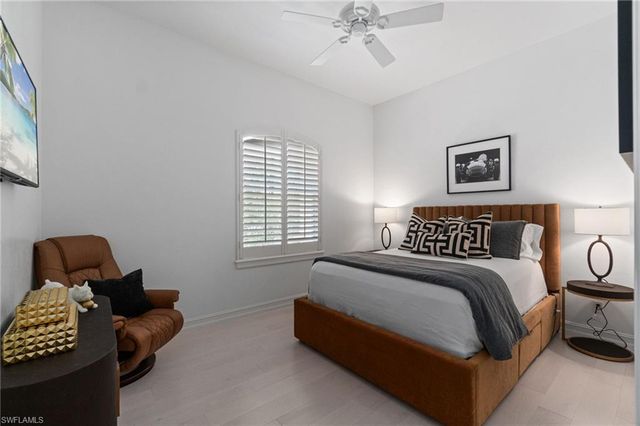 2842 Tiburon BLVD E 103, Naples, FL 34109