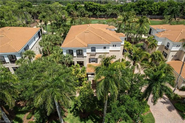 2842 Tiburon BLVD E 103, Naples, FL 34109