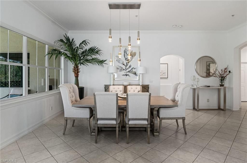 2842 Tiburon BLVD E 103, Naples, FL 34109