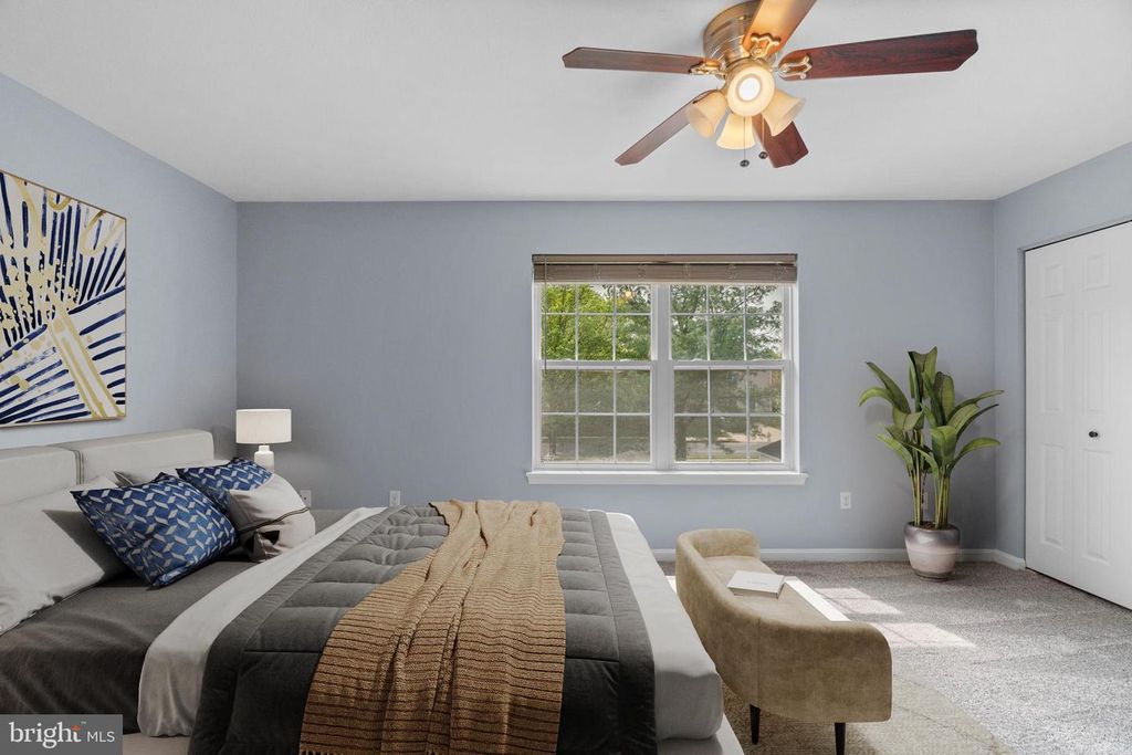 Image 10 of property listing at 6349 JACOBS CT, Eldersburg, MD 21784