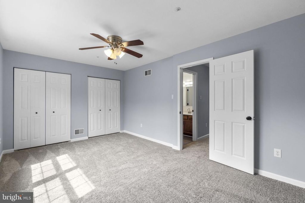 Image 12 of property listing at 6349 JACOBS CT, Eldersburg, MD 21784