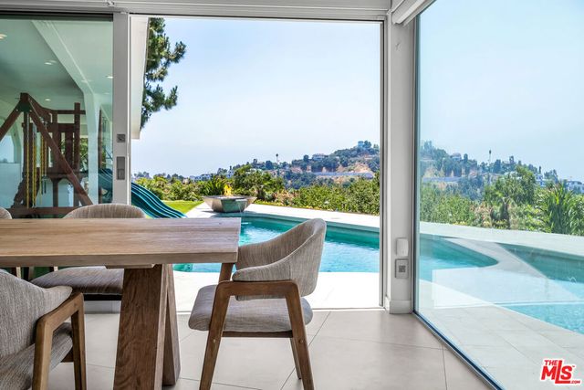 849 Glenmere Way, Los Angeles, CA 90049