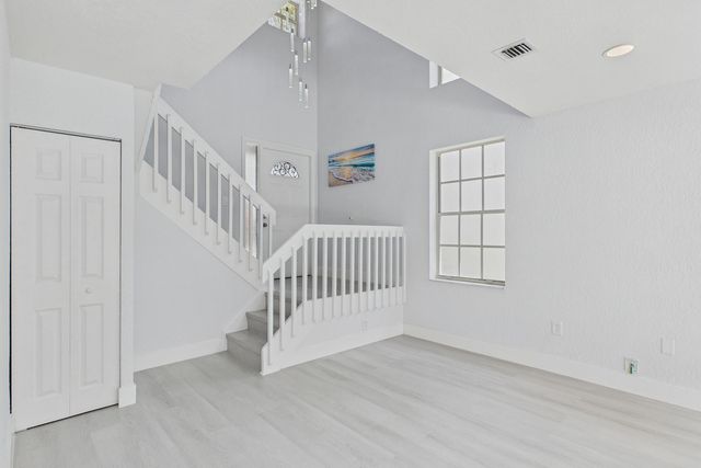 11772 NW 1ST Street, Coral Springs, FL 33071