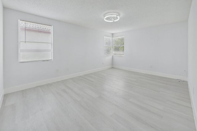 11772 NW 1ST Street, Coral Springs, FL 33071