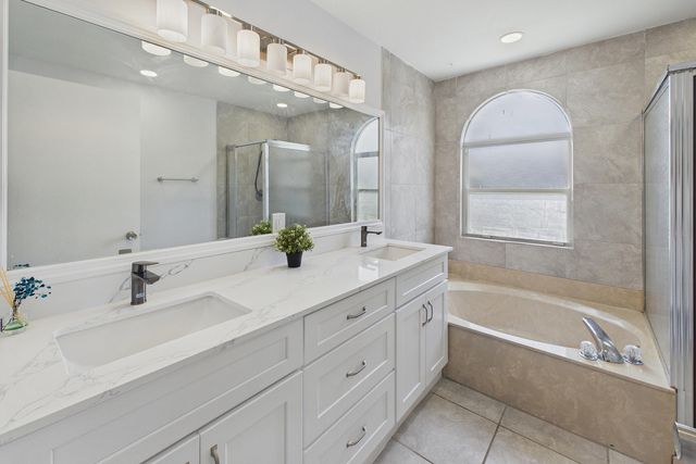 11772 NW 1ST Street, Coral Springs, FL 33071