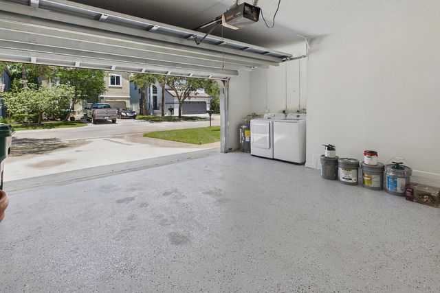 11772 NW 1ST Street, Coral Springs, FL 33071