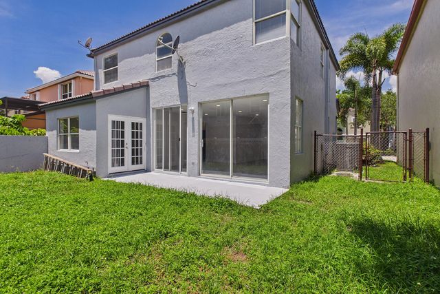 11772 NW 1ST Street, Coral Springs, FL 33071