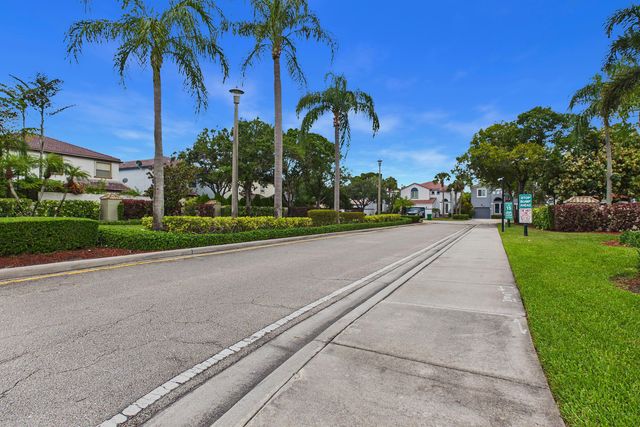 11772 NW 1ST Street, Coral Springs, FL 33071