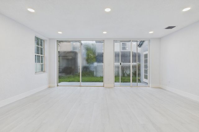 11772 NW 1ST Street, Coral Springs, FL 33071