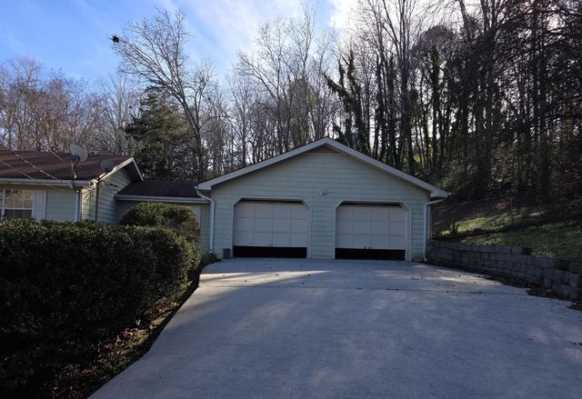 6626 Shirley Pond Road, Harrison, TN 37341