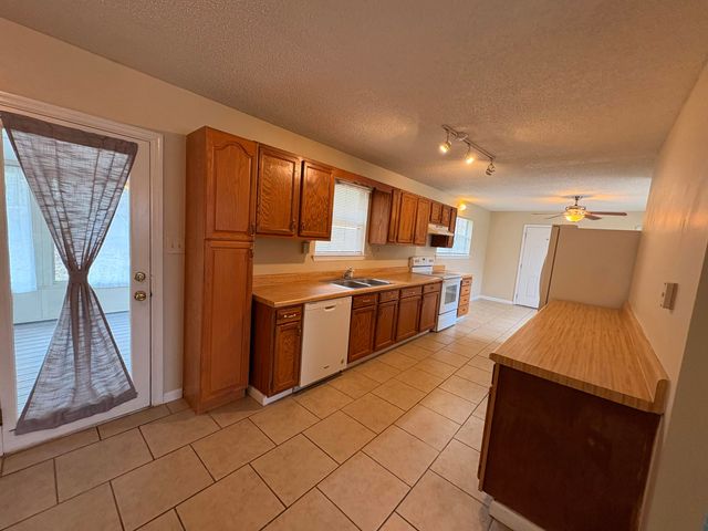 6626 Shirley Pond Road, Harrison, TN 37341