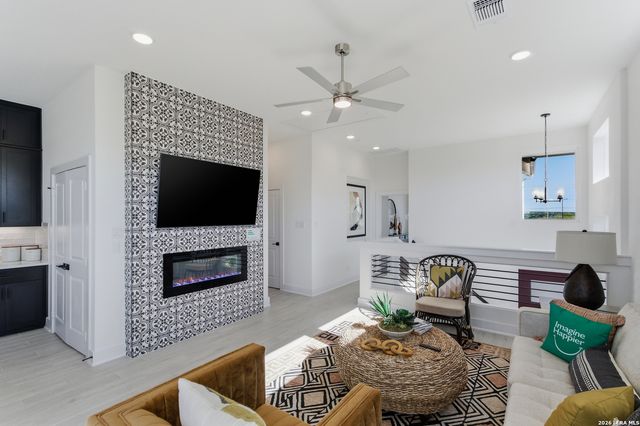 2168 Briggs Summit, San Antonio, TX 78245