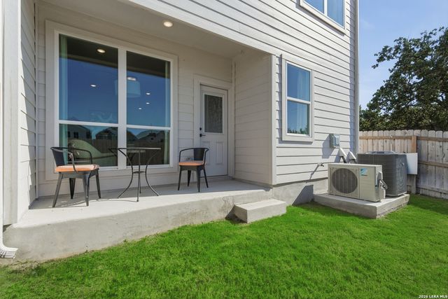 2168 Briggs Summit, San Antonio, TX 78245