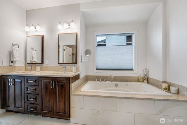 1411 Crestview Drive, Camano Island, WA 98282