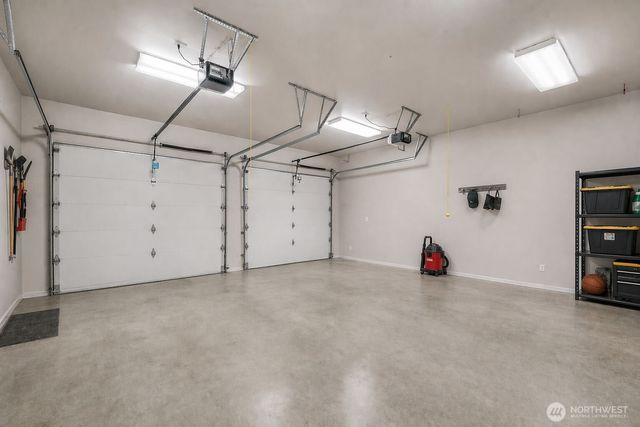 1411 Crestview Drive, Camano Island, WA 98282