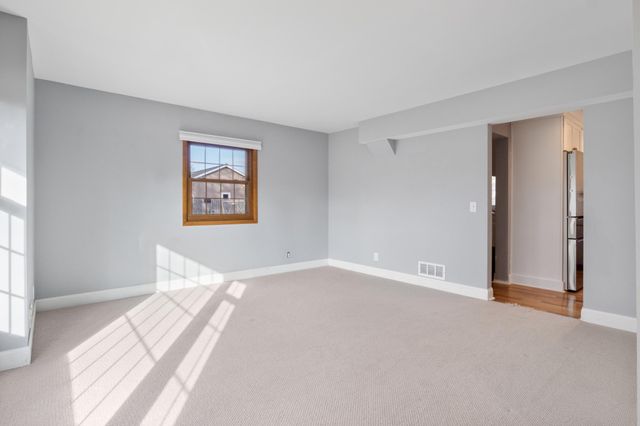 9609 Vincent Avenue S, Bloomington, MN 55431