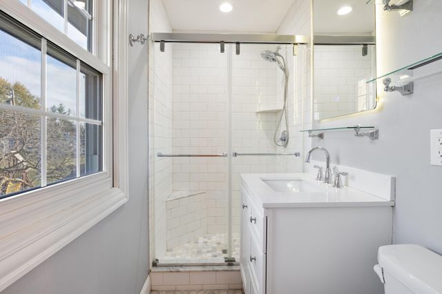 9609 Vincent Avenue S, Bloomington, MN 55431