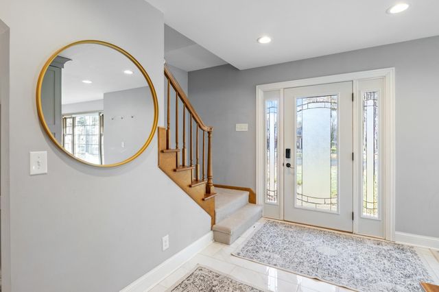 9609 Vincent Avenue S, Bloomington, MN 55431