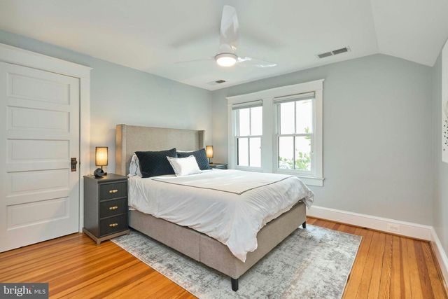 205 N FILLMORE ST, Arlington, VA 22201