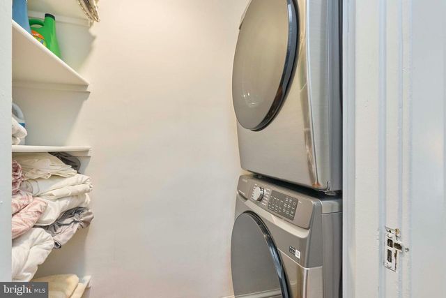 205 N FILLMORE ST, Arlington, VA 22201