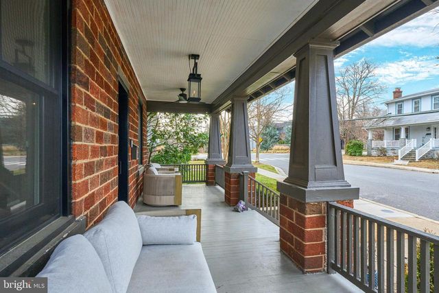 205 N FILLMORE ST, Arlington, VA 22201