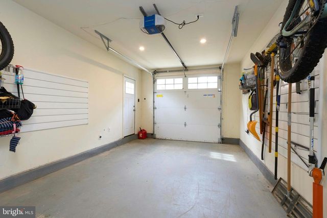 205 N FILLMORE ST, Arlington, VA 22201