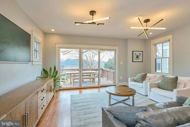 205 N FILLMORE ST, Arlington, VA 22201