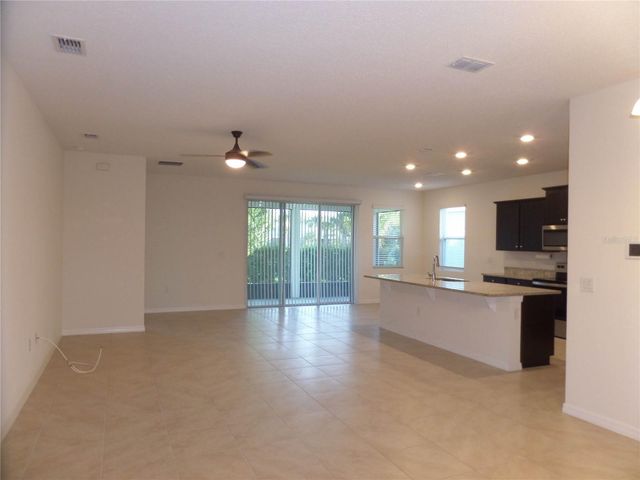 5475 SUNSHINE DRIVE, Wildwood, FL 34785