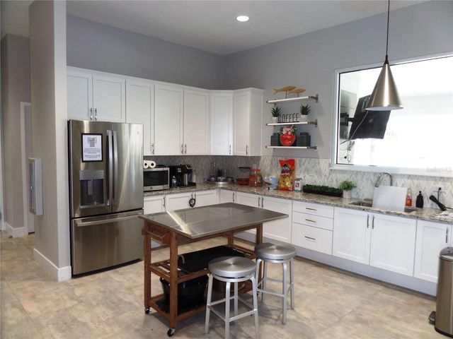 5475 SUNSHINE DRIVE, Wildwood, FL 34785