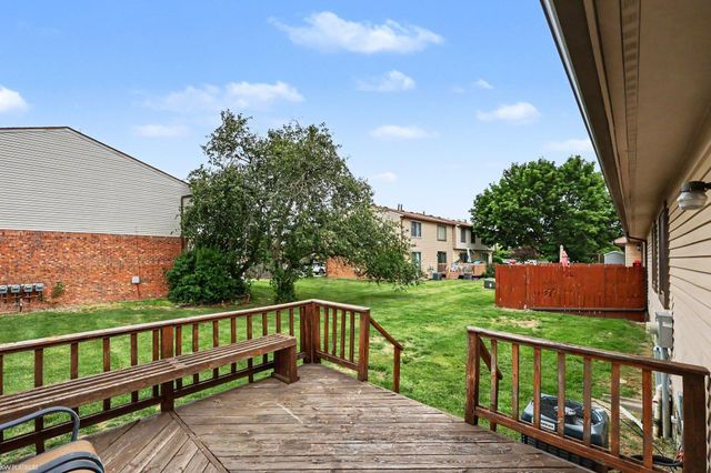 16958 Kingsbrooke Drive, Clinton Twp, MI 48038