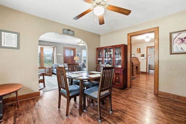 N4825 COUNTY ROAD Q, Waupaca, WI 54981