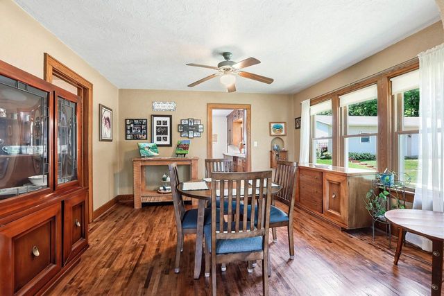 N4825 COUNTY ROAD Q, Waupaca, WI 54981