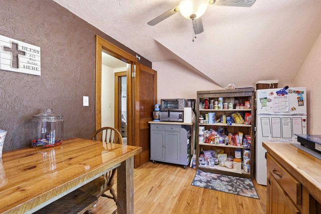 N4825 COUNTY ROAD Q, Waupaca, WI 54981