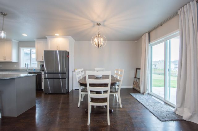 2009 42nd Street S, Moorhead, MN 56560