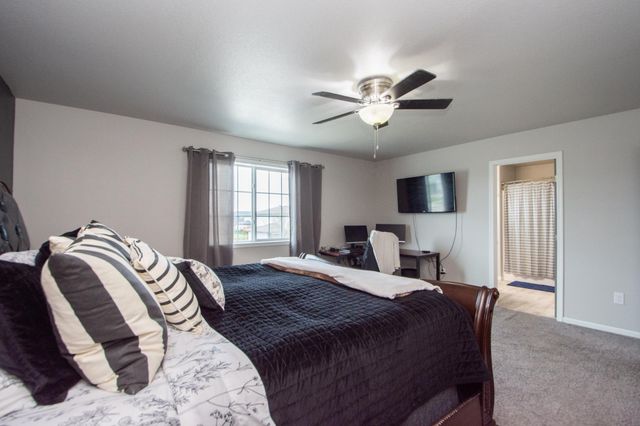 2009 42nd Street S, Moorhead, MN 56560