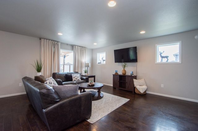 2009 42nd Street S, Moorhead, MN 56560