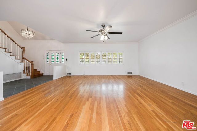 4309 Gentry Avenue, Los Angeles, CA 91604