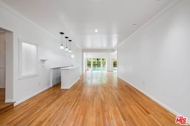 4309 Gentry Avenue, Los Angeles, CA 91604