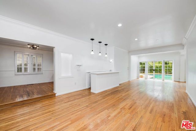 4309 Gentry Avenue, Los Angeles, CA 91604