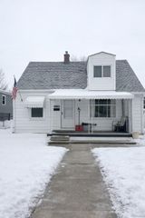 27052 Ridgewood Street, Roseville, MI 48066