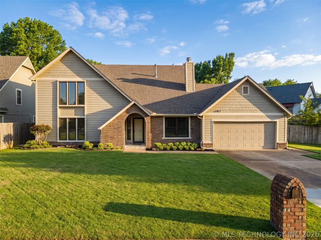 6710 S 29th West Avenue, Tulsa, OK 74132