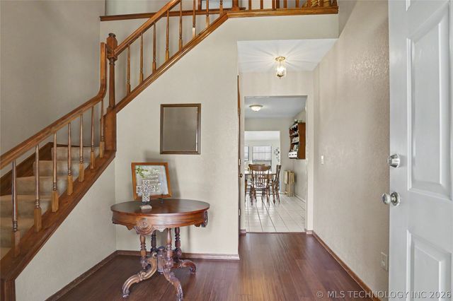 6710 S 29th West Avenue, Tulsa, OK 74132