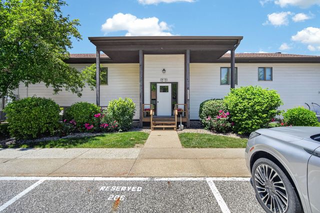 5025 Karen Drive 206, Panora, IA 50216
