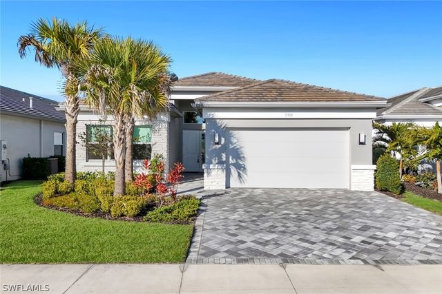11966 Gardenia AVE, Naples, FL 34120